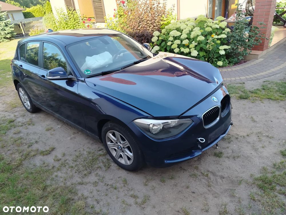 BMW Seria 1 116i - 1