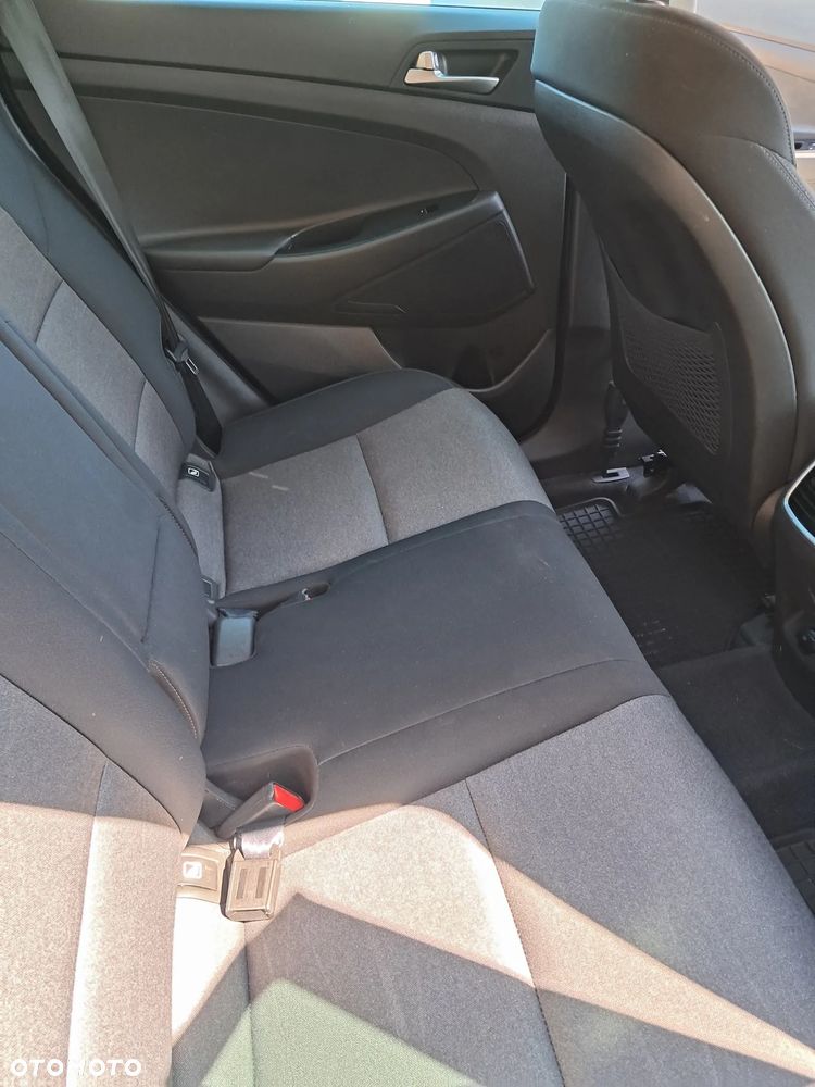 Hyundai Tucson 1.6 CRDi 48V Comfort 2WD DCT - 16