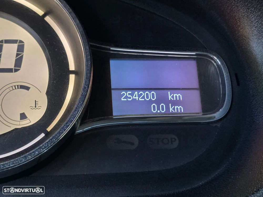 Renault Megane coupe - 6