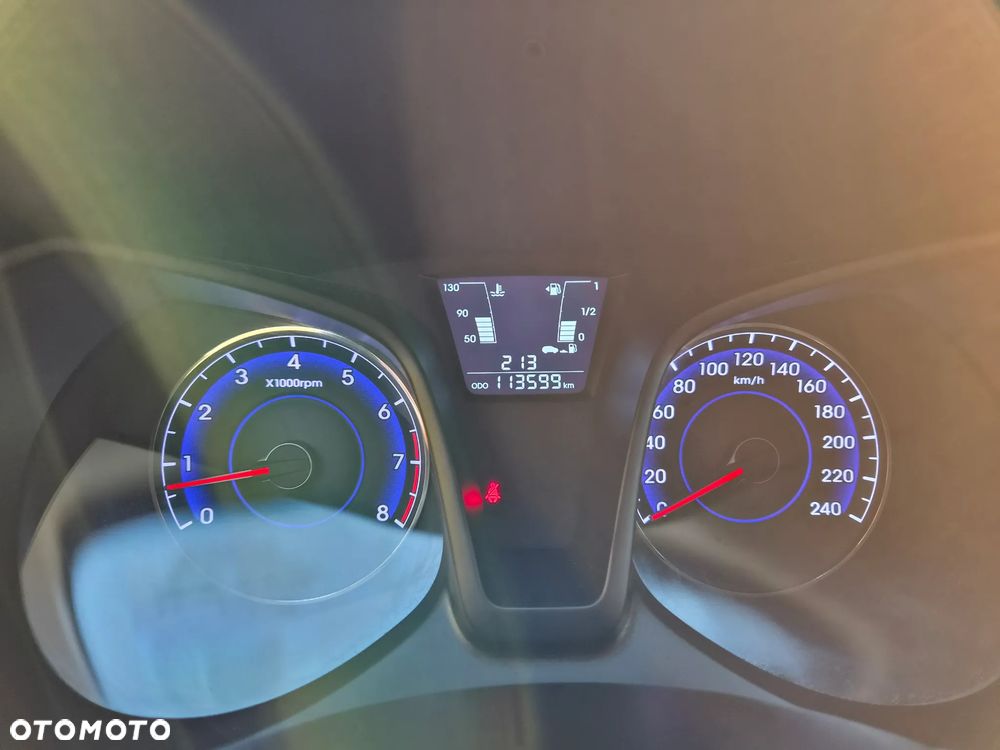 Hyundai ix20 1.4 blue Comfort - 36