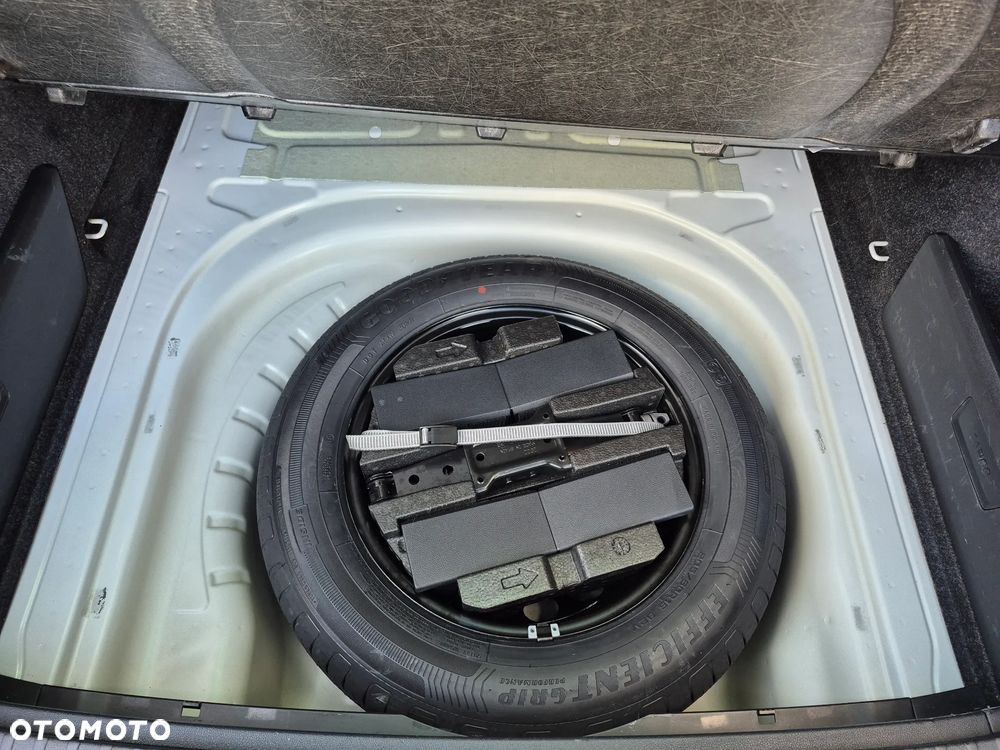 Skoda Octavia 2.0 TDI Style DSG - 23