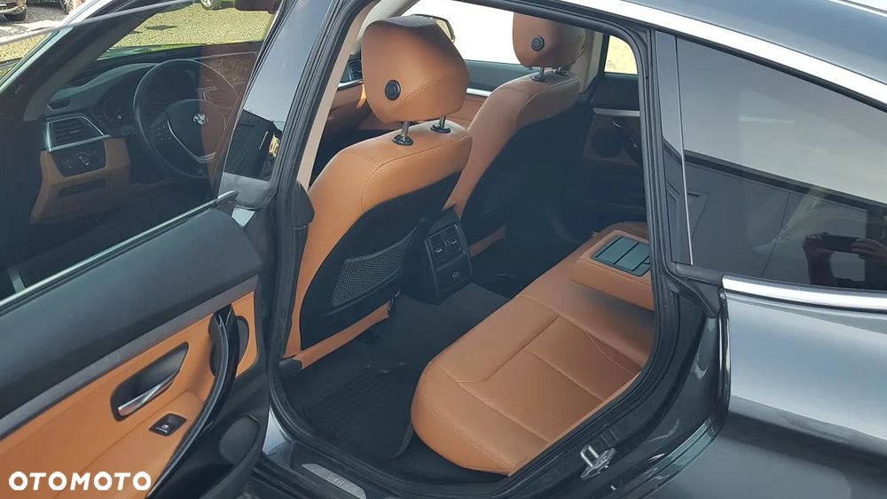 BMW 3GT 320d Luxury Line - 26