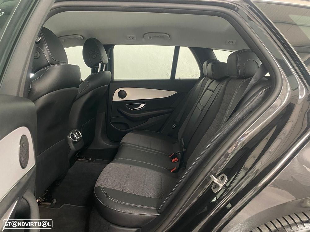 Mercedes-Benz E 300 de Avantgarde - 9
