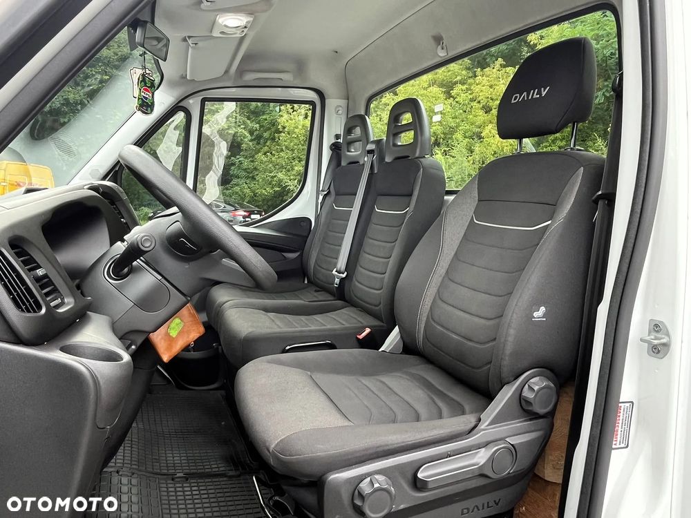 Iveco 35S18 - 18