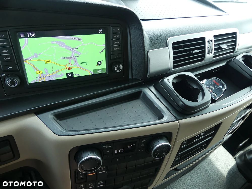 MAN TGM 18.290 / EURO 6 / KONTENER + WINDA / OTWIERANY BOK / - 30