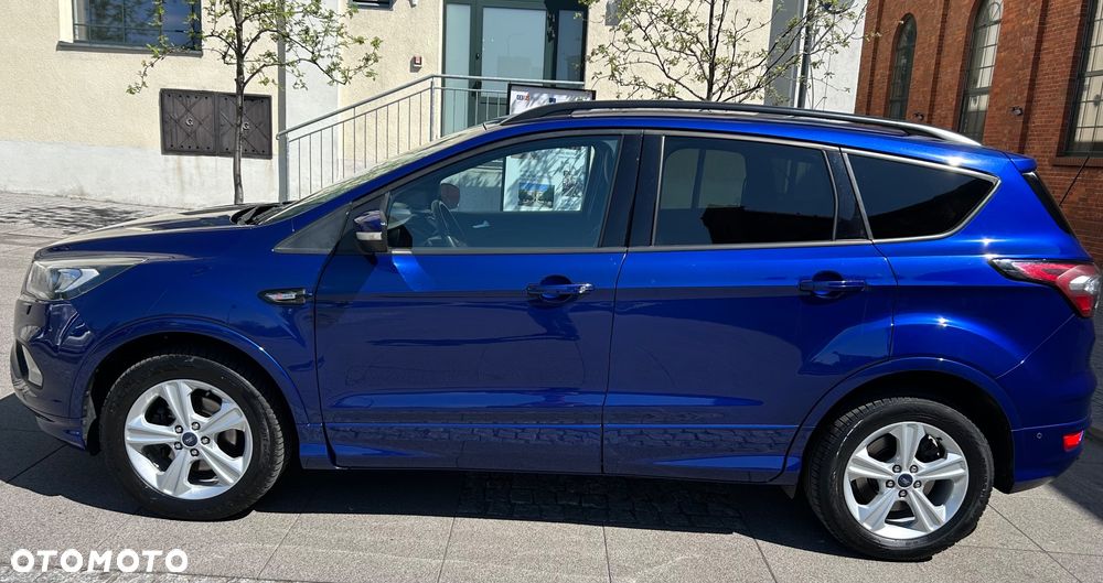 Ford Kuga 1.5 EcoBoost 2x4 Titanium - 12