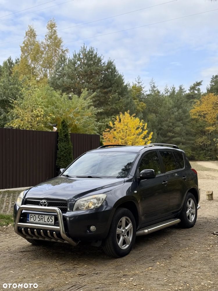 Toyota RAV4 - 2
