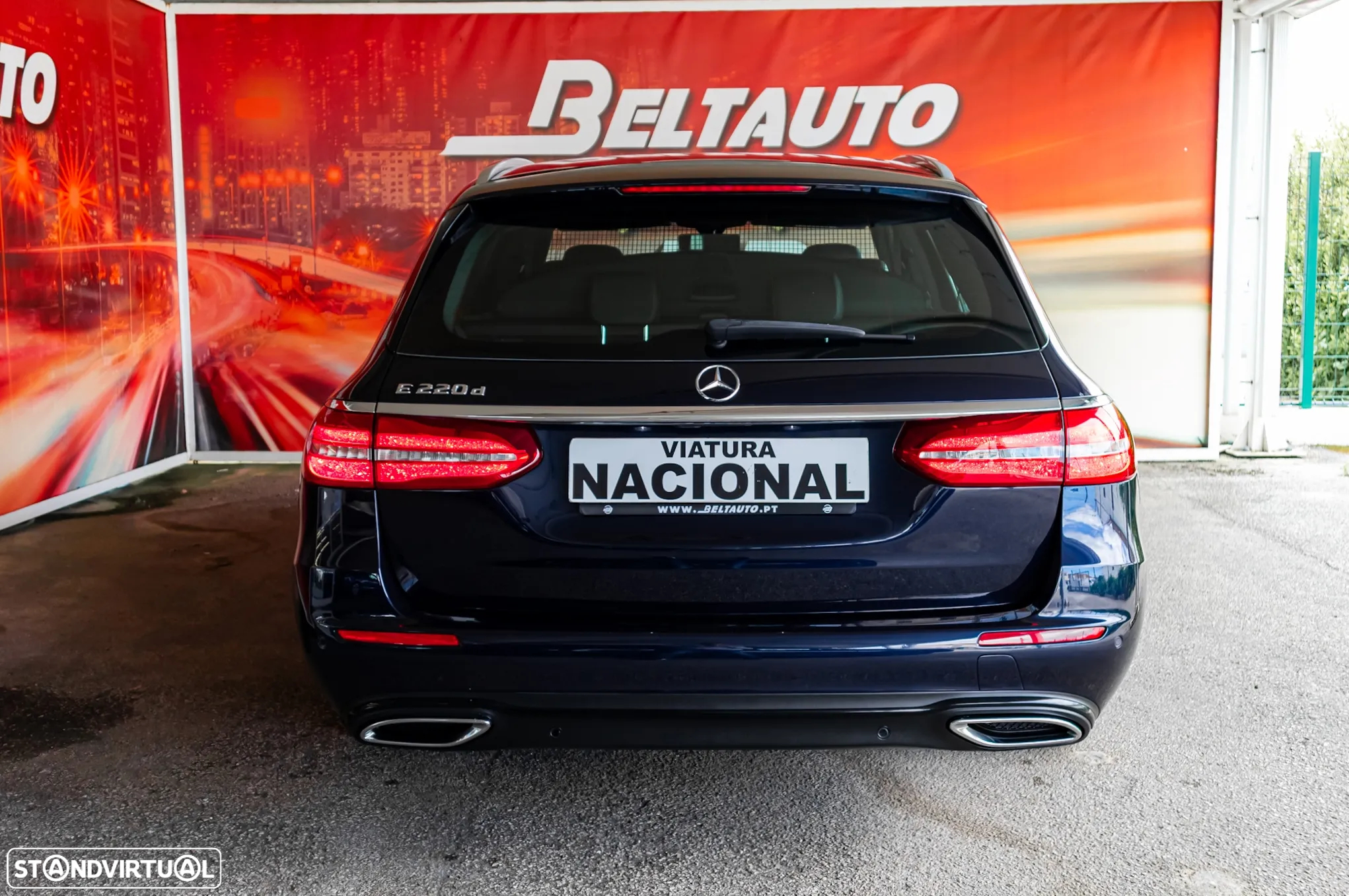 Mercedes-Benz E 220 d Exclusive 7L - 6