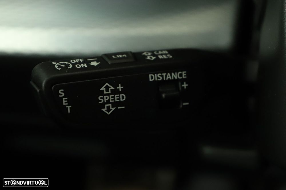 Audi Q8 55 TFSIe quattro Tiptronic - 18
