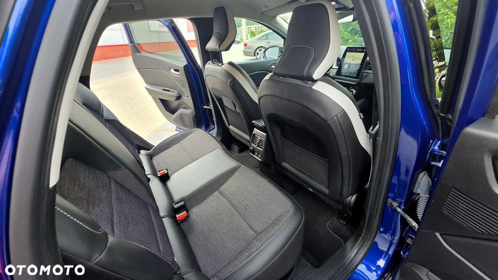 Renault Captur TCe 100 BUSINESS EDITION - 35