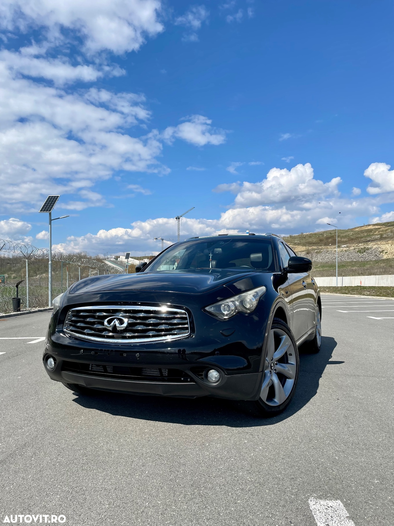 Infiniti FX 30 FX30d 3.0d V6 S Premium AWD - 2