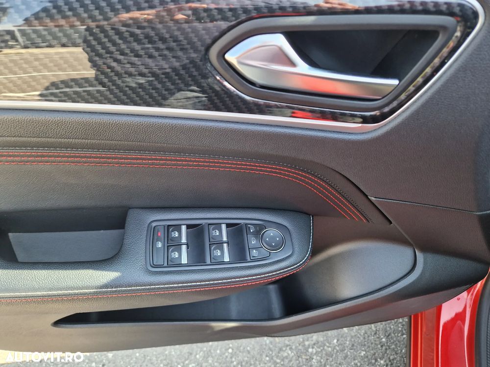 Renault Arkana MHEV 160 EDC RS Line - 13