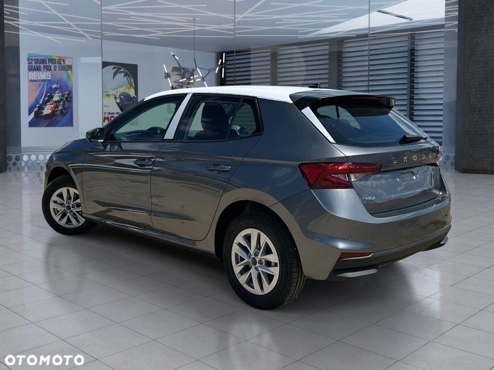 Skoda Fabia - 13