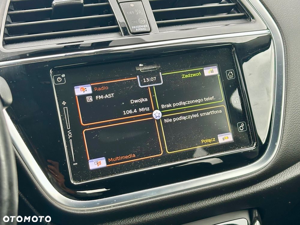 Suzuki SX4 S-Cross 1.0 T Premium - 22