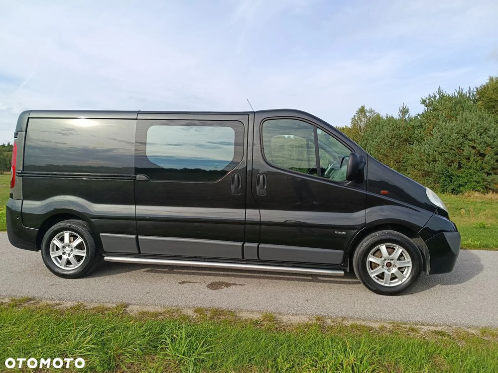 Opel Vivaro - 6