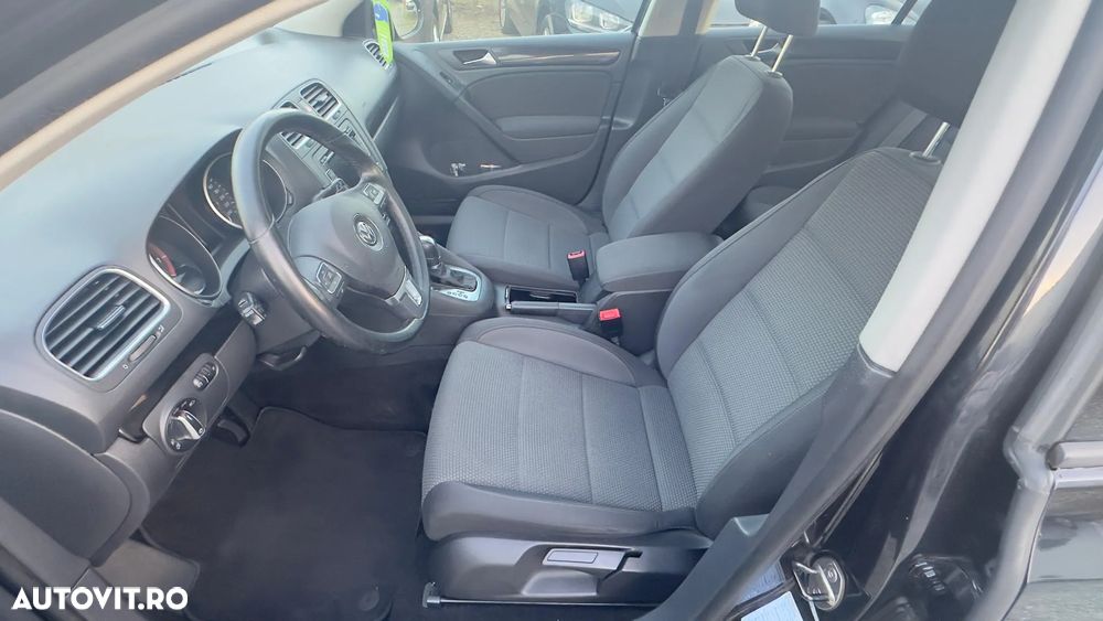 Volkswagen Golf - 20