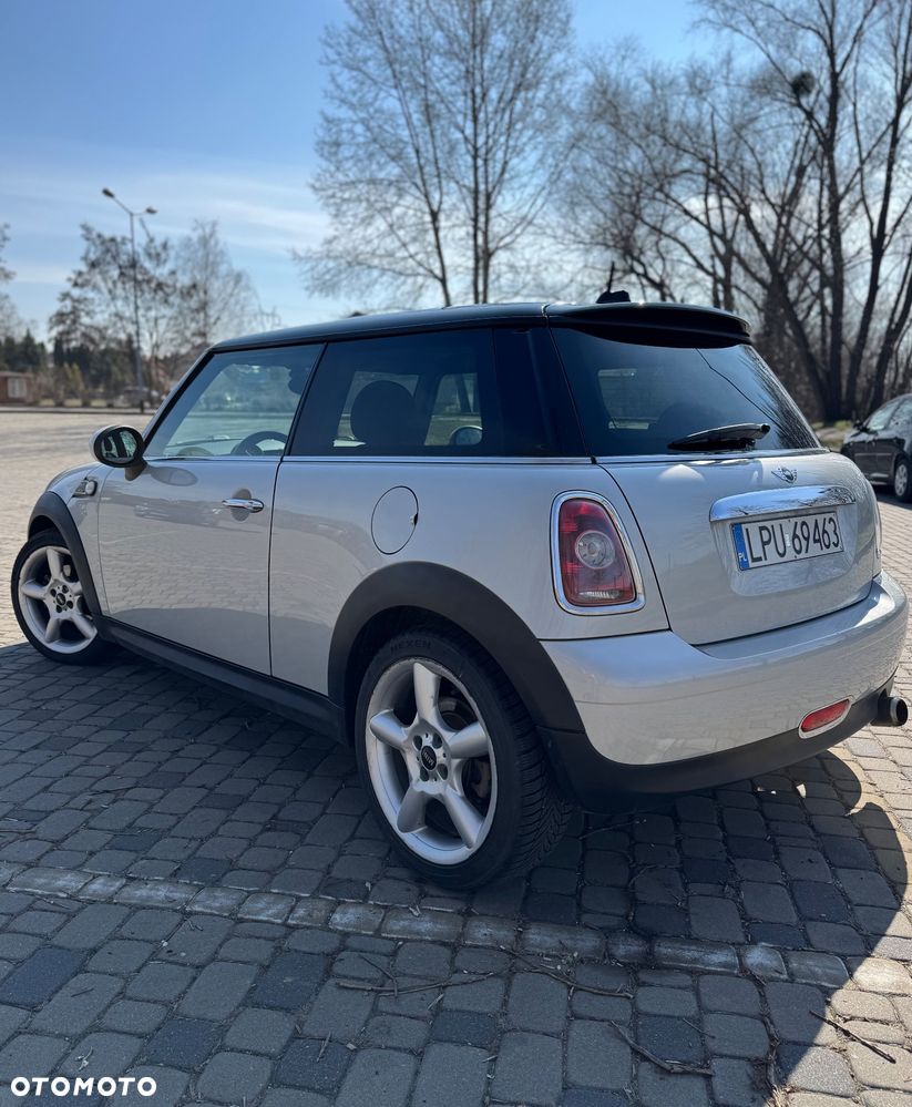 MINI Cooper 50 Camden - 4