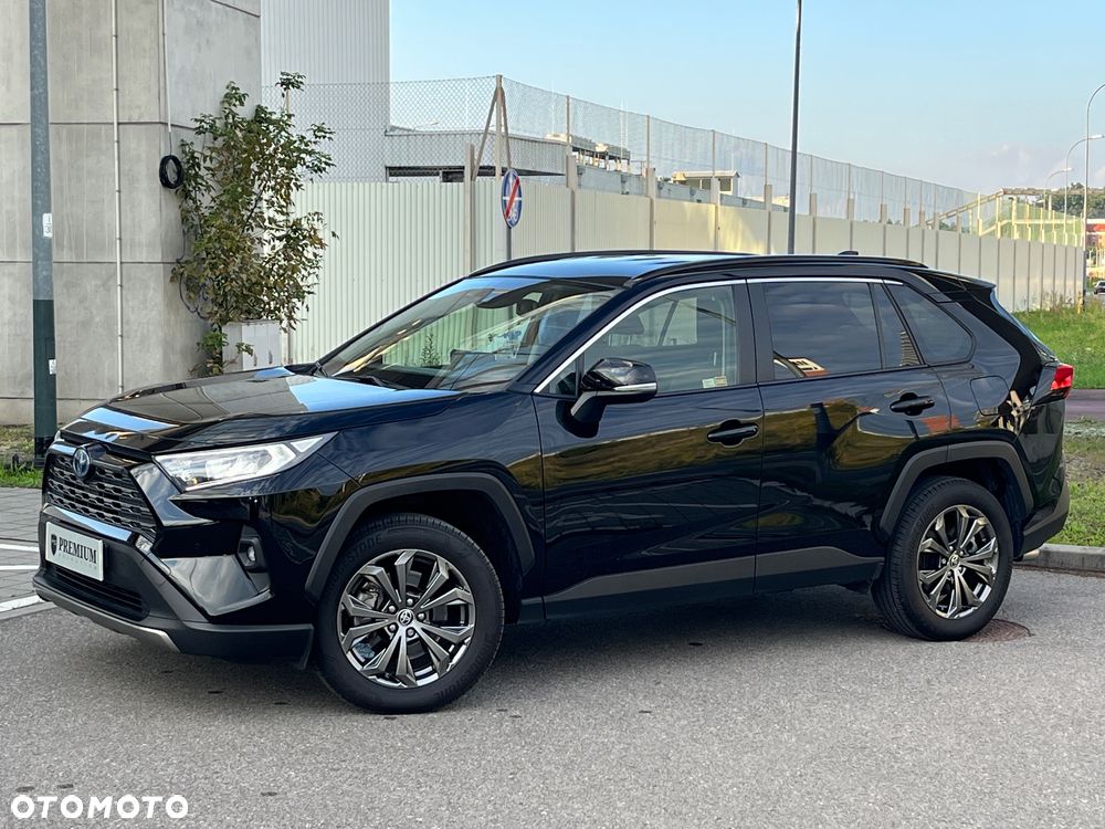 Toyota RAV4 - 4