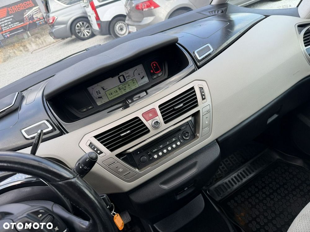 Citroën C4 Picasso 1.6 HDi FAP EGS6 Exclusive - 19