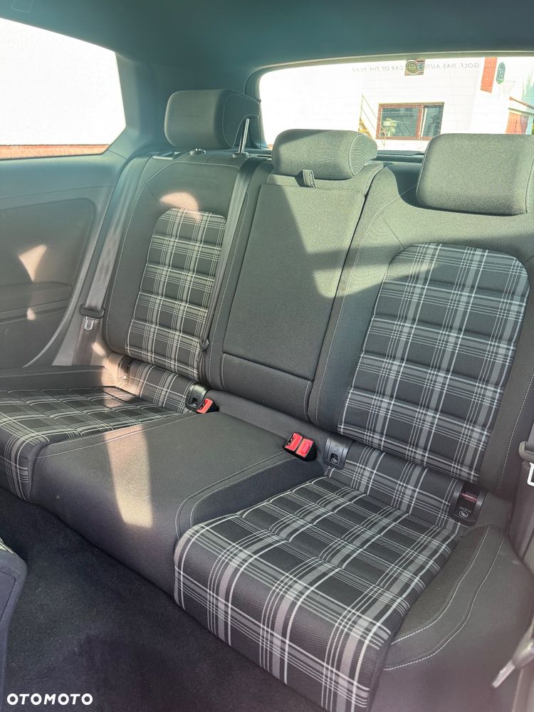 Volkswagen Golf 2.0 TDI BMT GTD - 8