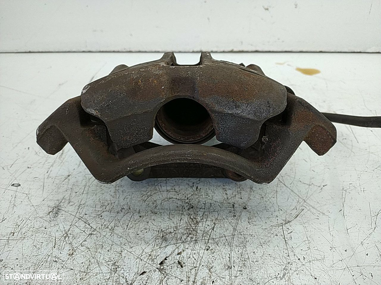Pinça Frente Direita Audi A4 (8D2, B5) - 2
