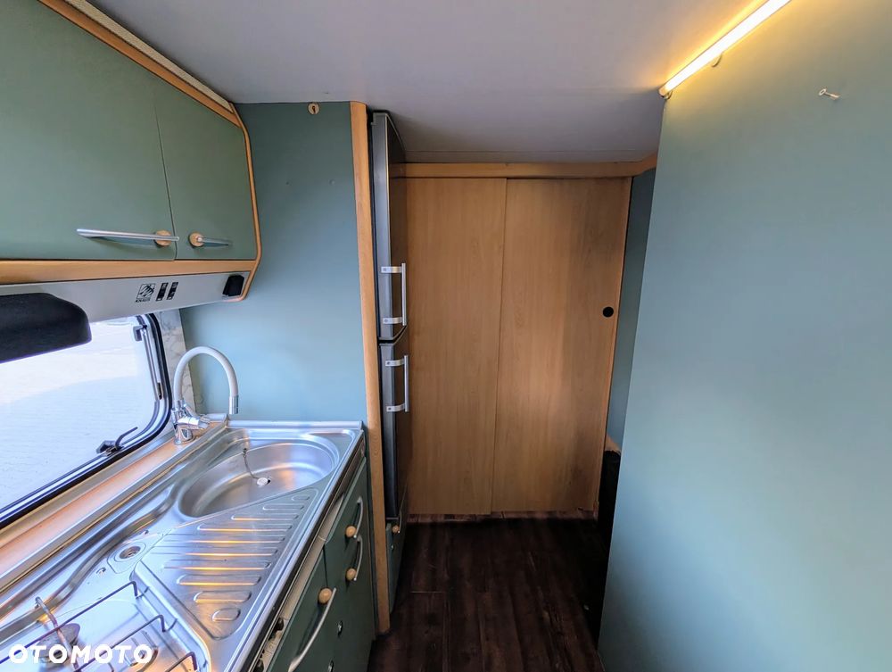 Mercedes-Benz VARIO 512D - 18