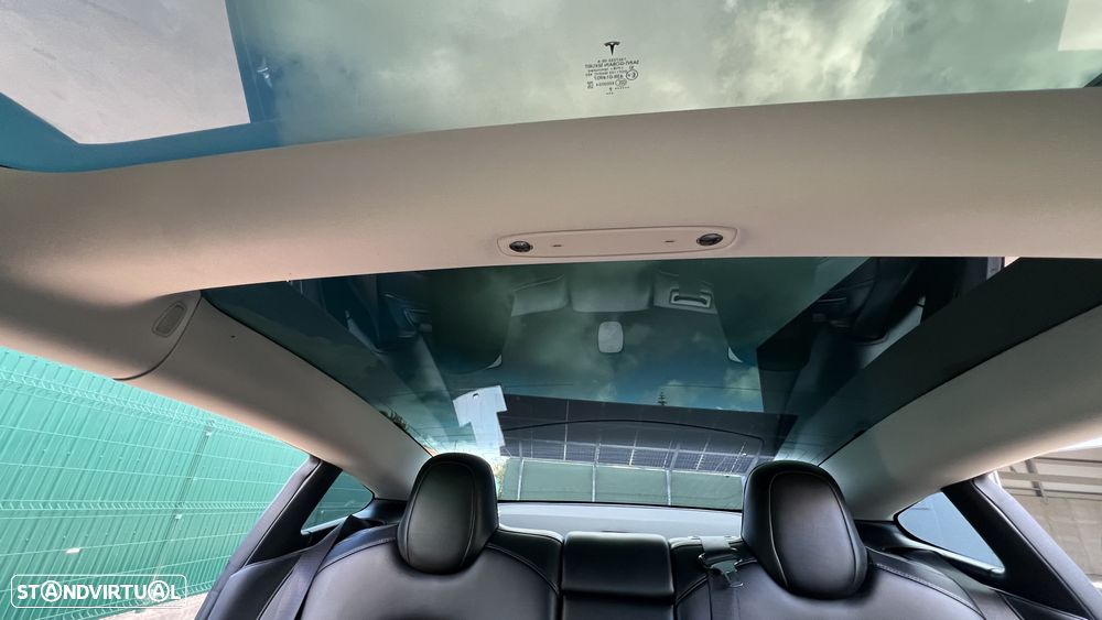 Tesla Model 3 Long-Range Dual Motor AWD - 49