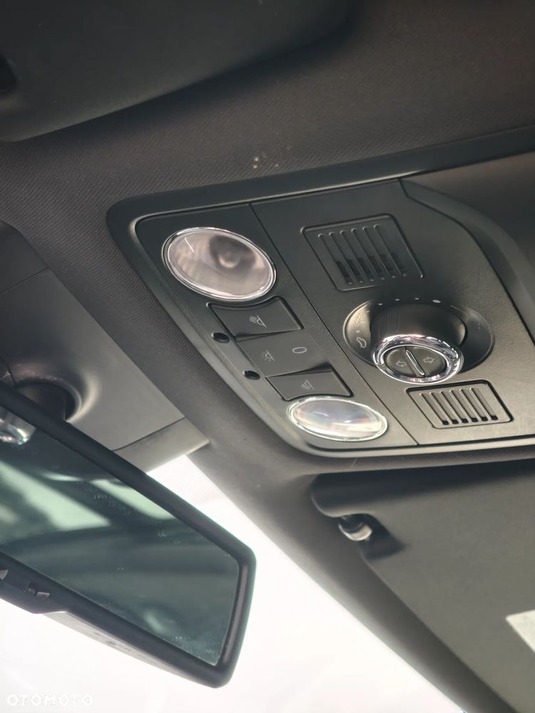 Skoda Octavia 2.0 TDI (Green tec) RS - 19