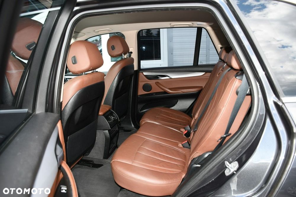 BMW X5 sDrive25d Sport-Aut - 32
