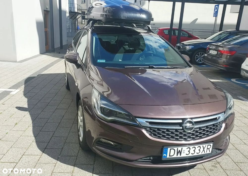Opel Astra 1.4 T Elite - 10