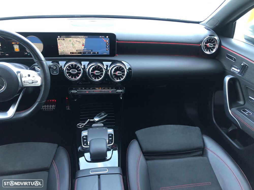 Mercedes-Benz A 180 Limousine d AMG Line Aut. - 32
