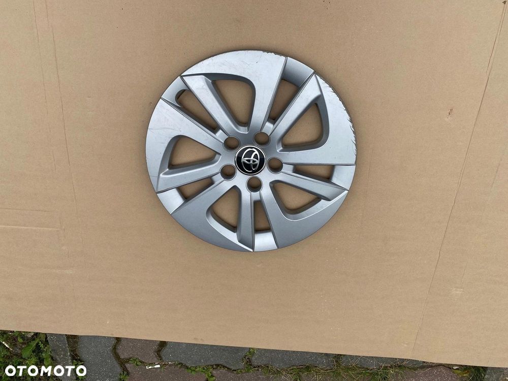 KOŁPAK TOYOTA PRIUS 15'' - 1