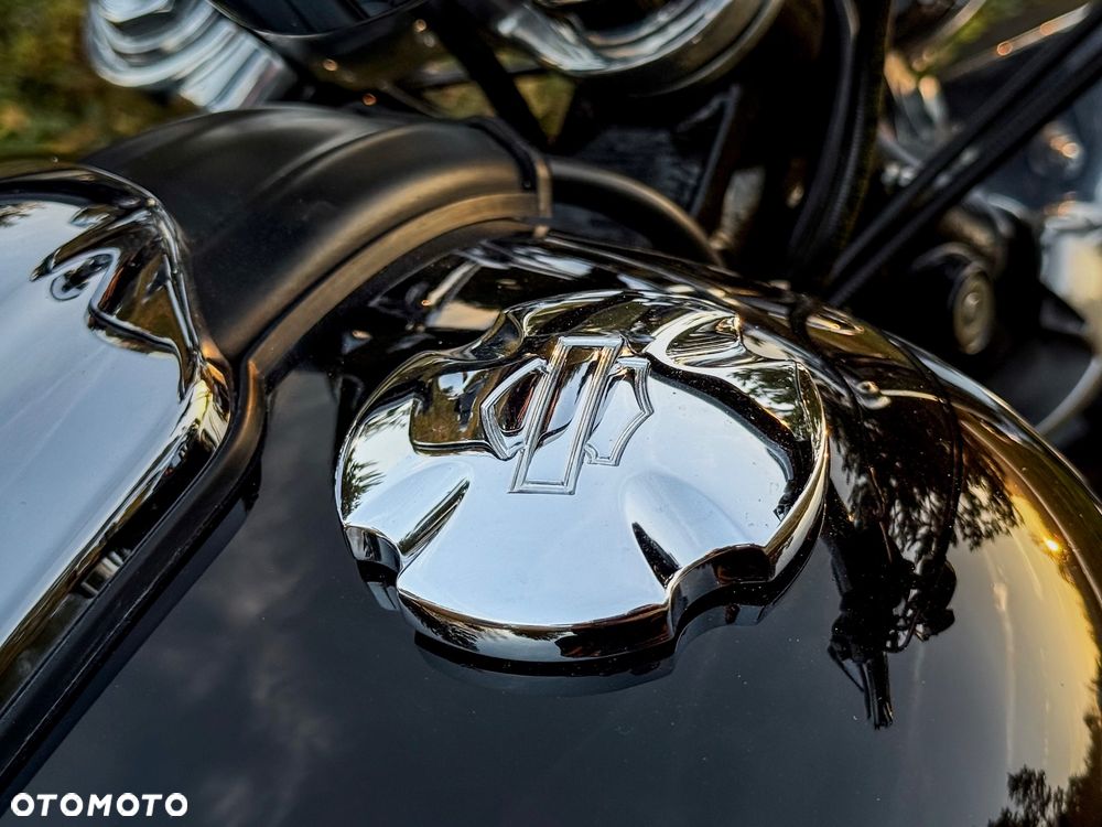 Harley-Davidson FXSB Breakout - 22