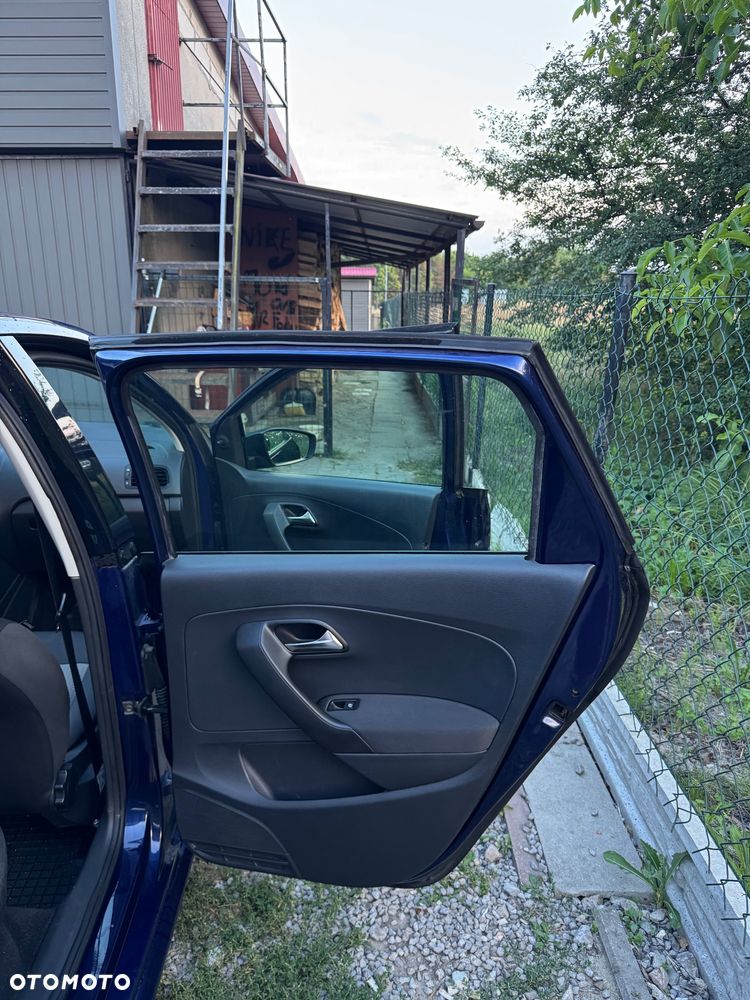 Volkswagen Polo - 9