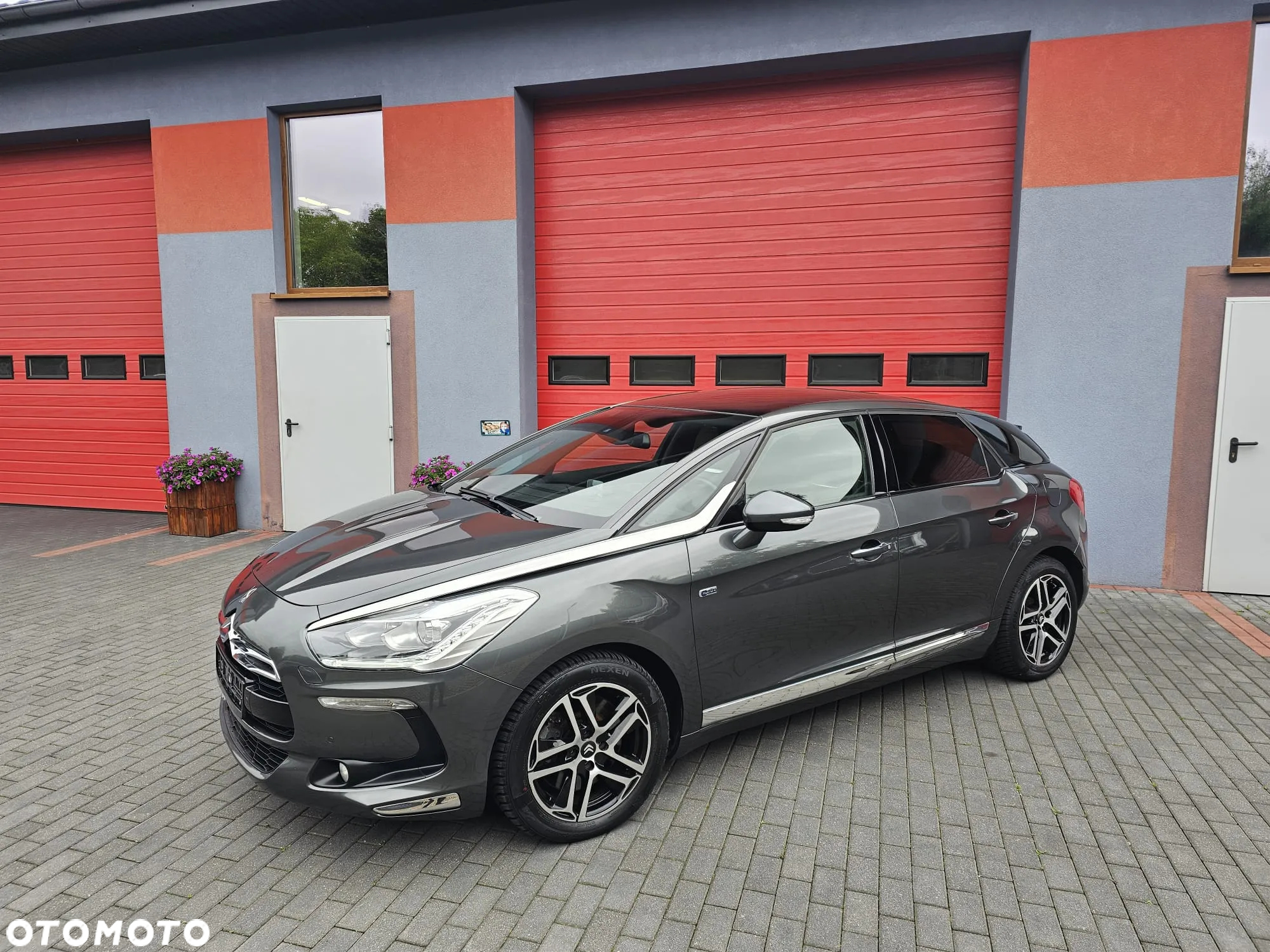 Citroën DS5 HDi 165 SportChic - 6