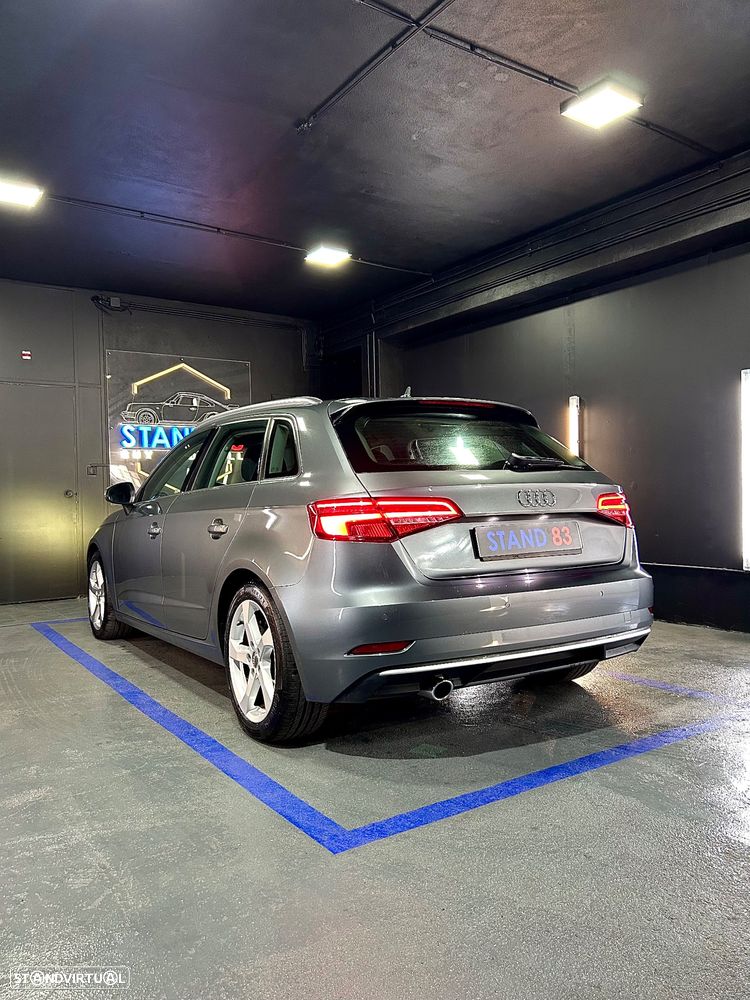 Audi A3 Sportback 1.6 TDI S-line S tronic - 4