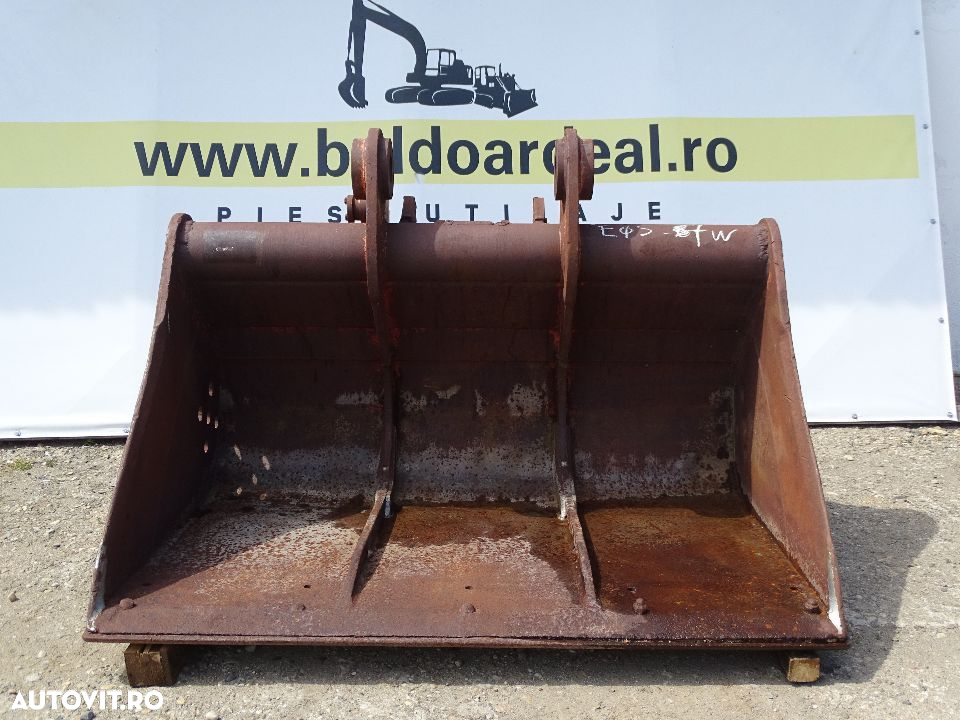 Cupa taluz de 3 metri pt. excavator 40-60 tone - 4