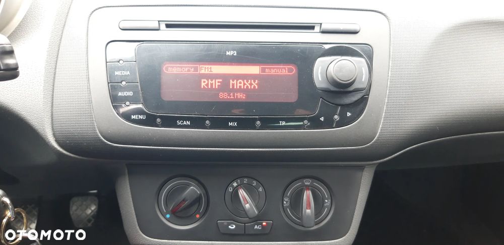 Seat Ibiza 1.4 16V Comfort Edition - 18