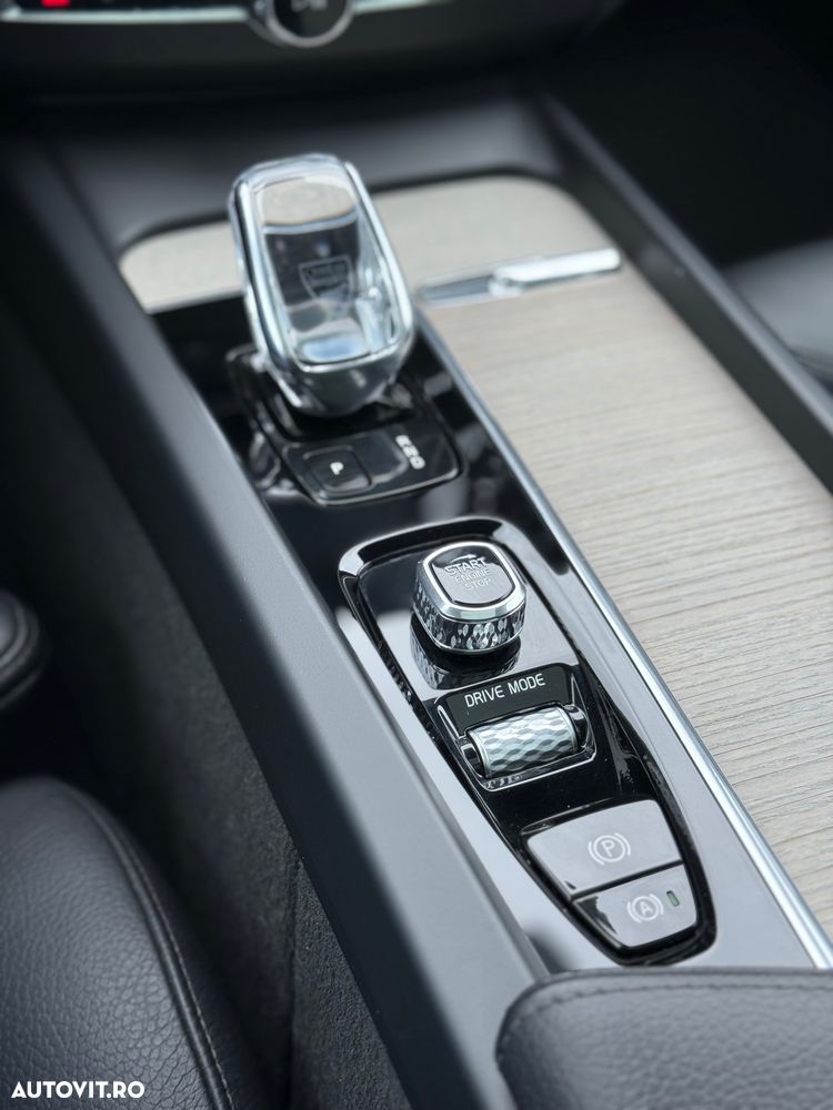 Volvo XC 60 D5 AWD Inscription - 15