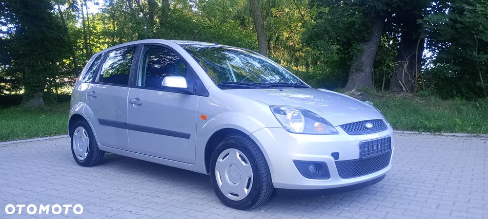 Ford Fiesta - 9
