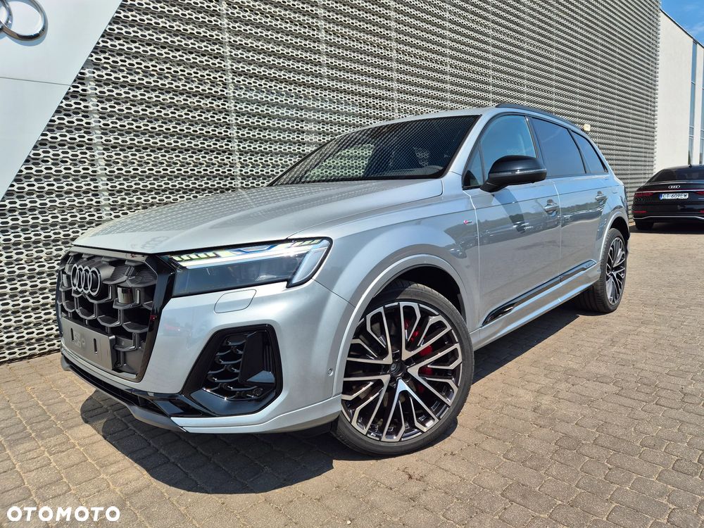 Audi Q7 TFSI e PHEV 360 kW Quattro S Line Tiptr - 4