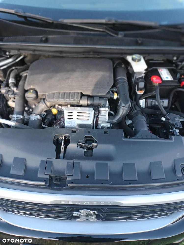 Peugeot 308 1.2 PureTech Allure Pack S&S EAT8 - 10