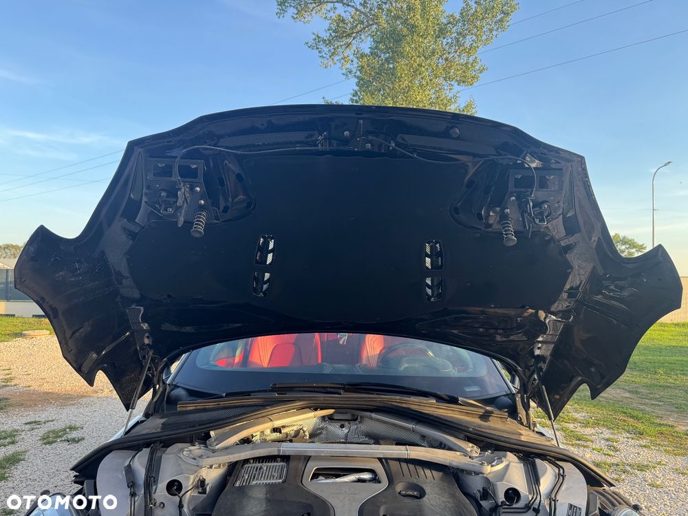 Aston Martin DBX Standard - 36