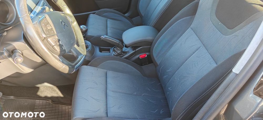 Citroën C4 1.6 HDi Magic - 17