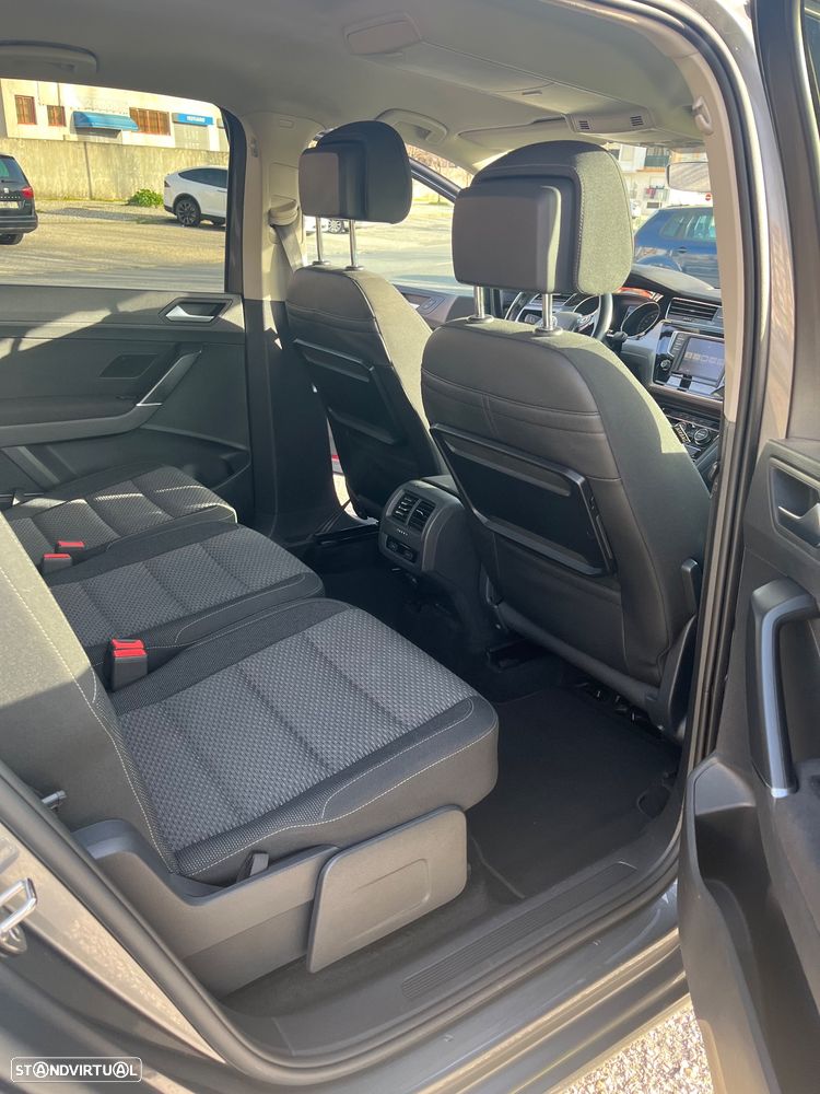 VW Touran 1.6 TDI Confortline - 26