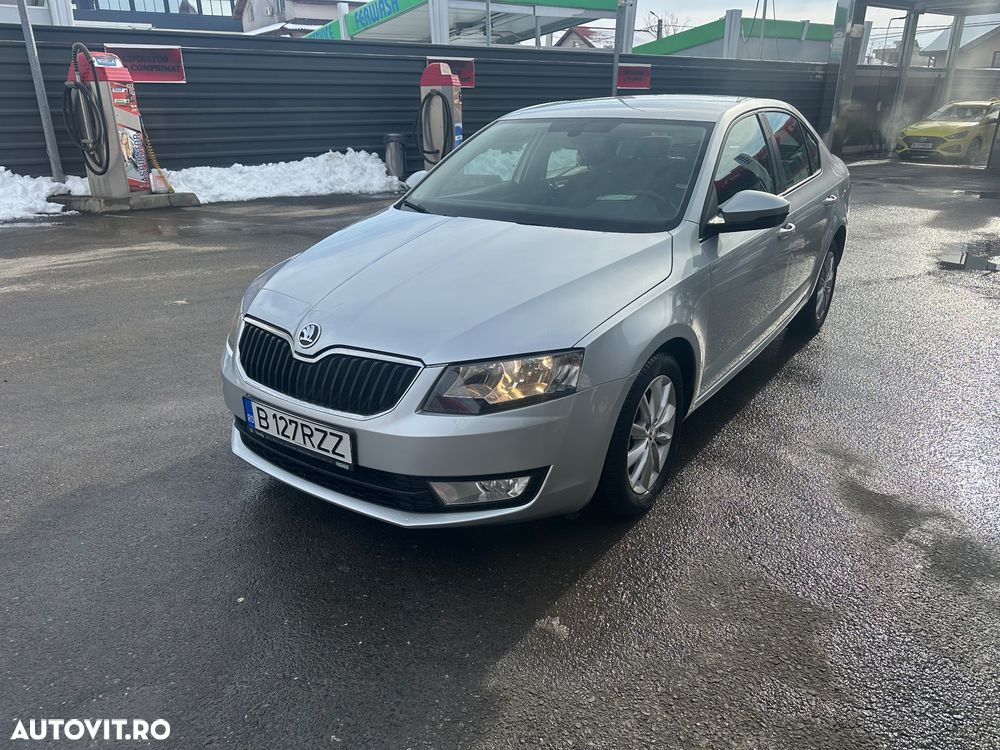 Skoda Octavia 1.6 TDI AMBITION DSG - 1