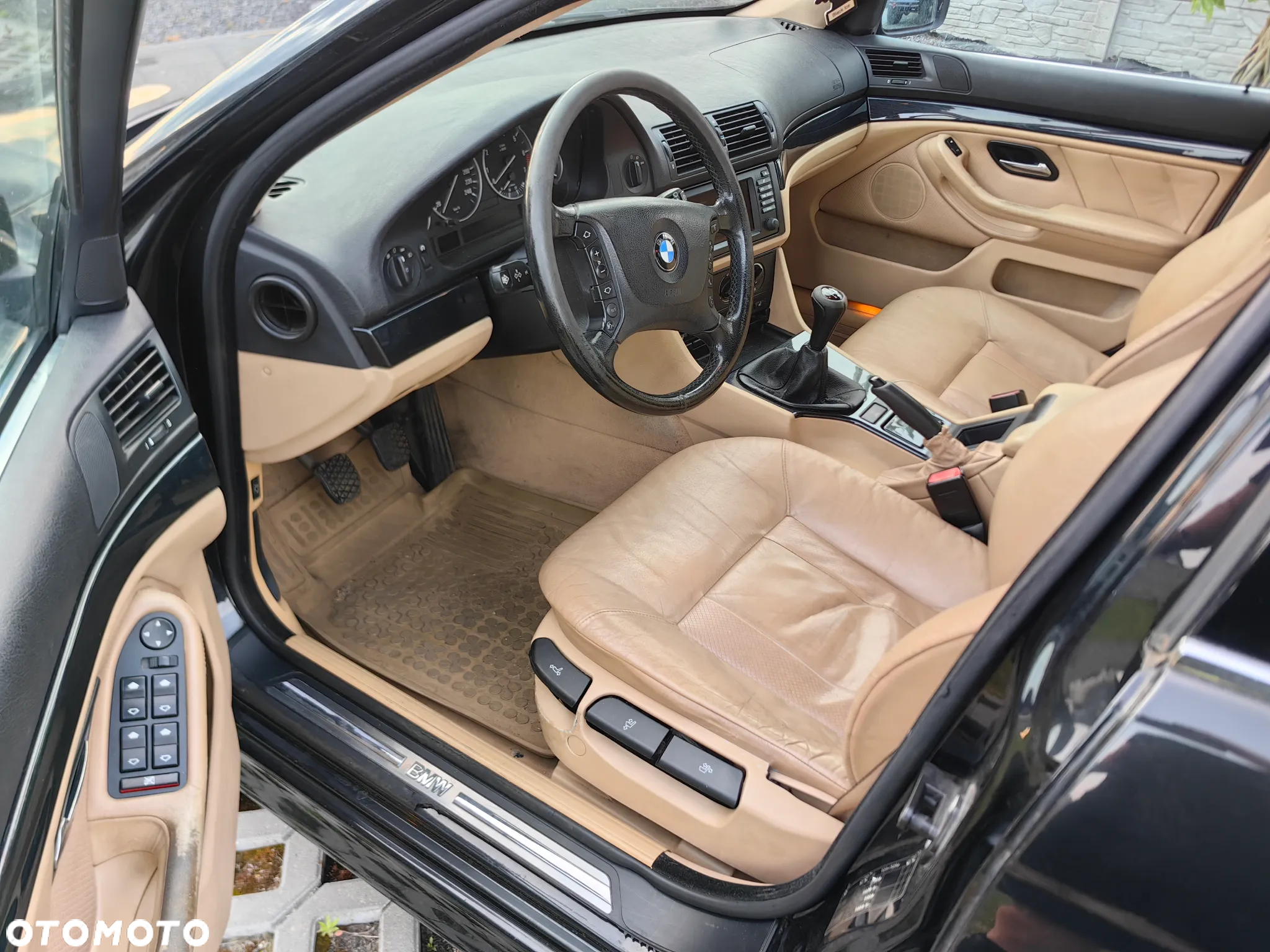 BMW Seria 5 520i Touring Edition Exclusive - 5