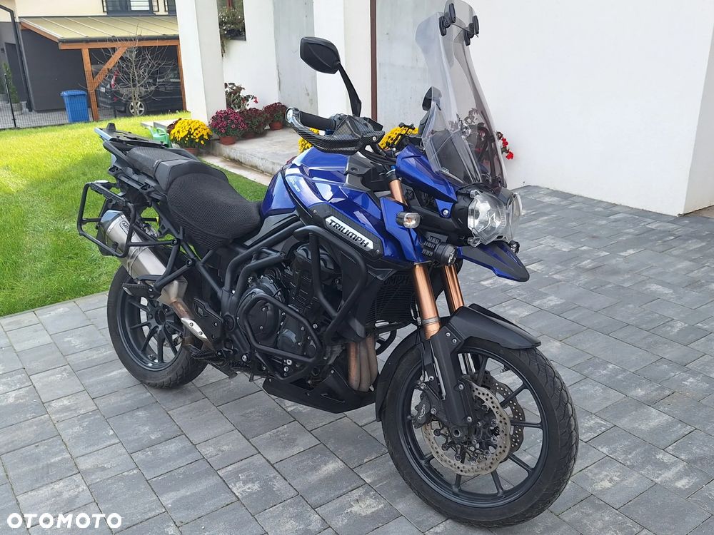 Triumph Tiger - 1