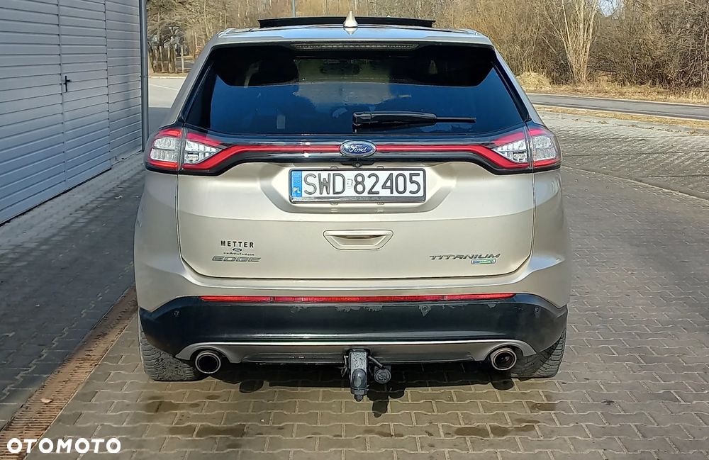 Ford Edge - 18