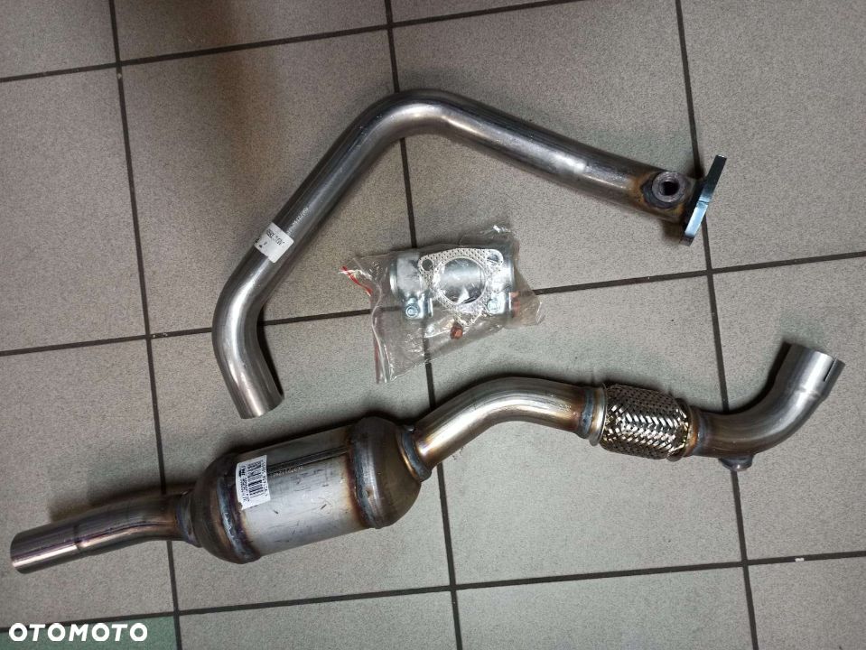 Katalizator  EURO 2 SEAT CORDOBA,, IBIZA II, INCA; VW CADDY II, , POLO, POLO III 1.0/1.4 09.93-01.04 - 1